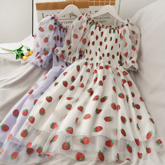 “Super Fairy Strawberry Mesh Skirt Sequined”